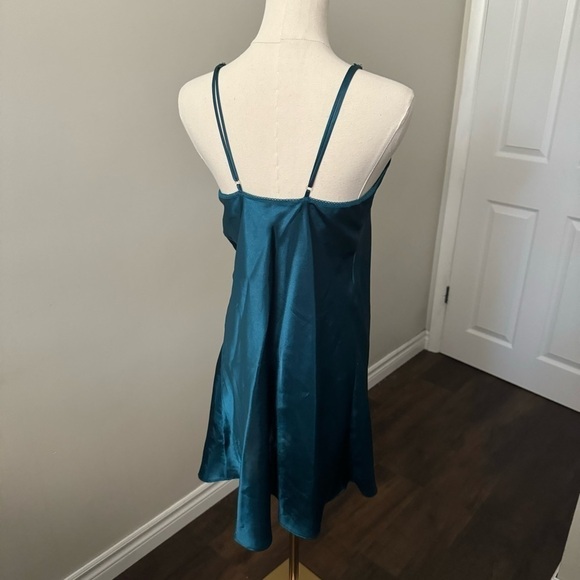 Vintage satin luxury lace trimmed  slip dress m/l - Picture 5 of 8